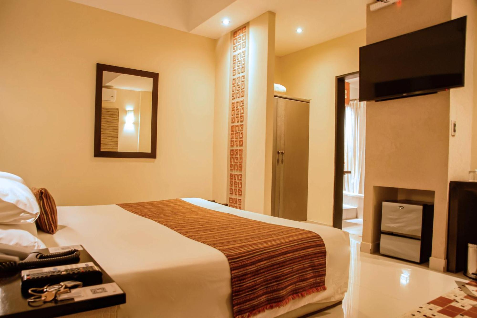 Hotel Inkai Салта Екстериор снимка
